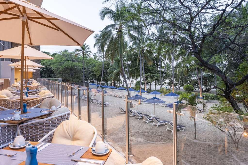Hilton Santa Marta Hotel Restoran foto