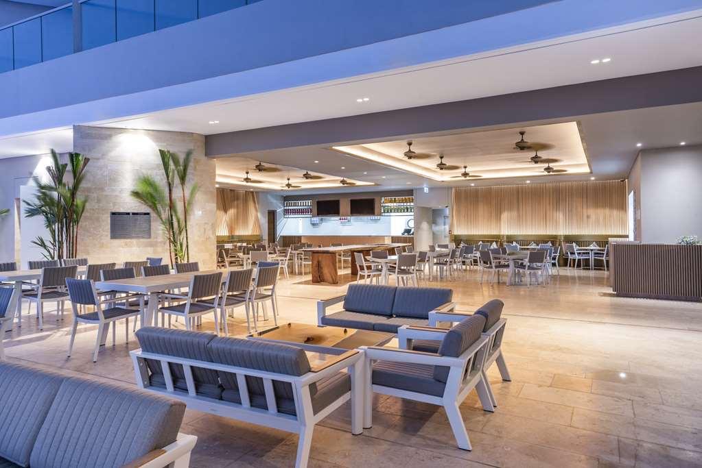 Hilton Santa Marta Hotel Restoran foto