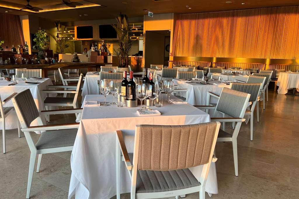 Hilton Santa Marta Hotel Restoran foto
